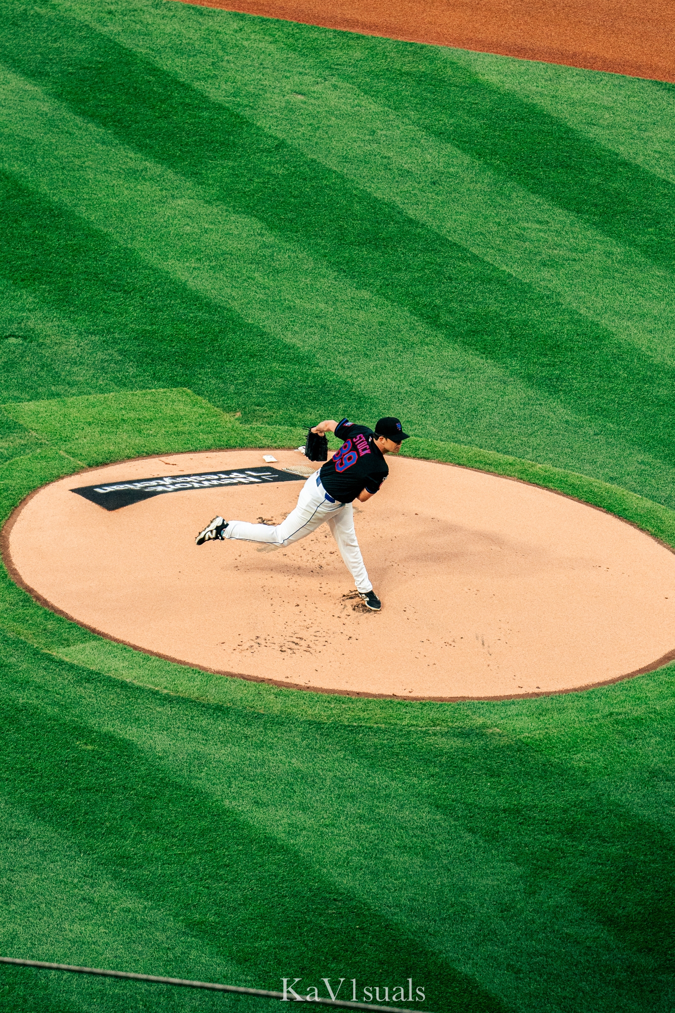 Mets Baseball by Kaywin Abreu